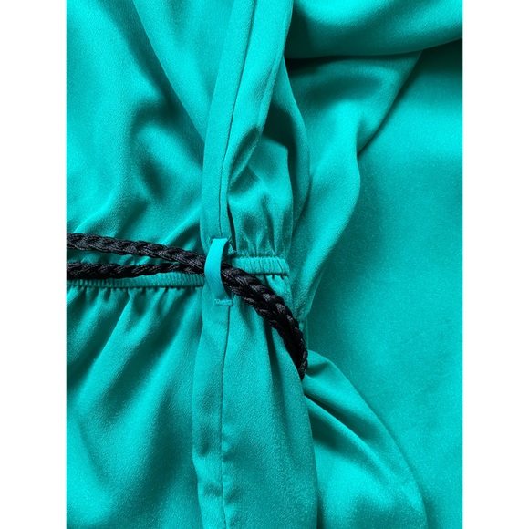 Green One Shoulder Dress - Picture 5 of 8